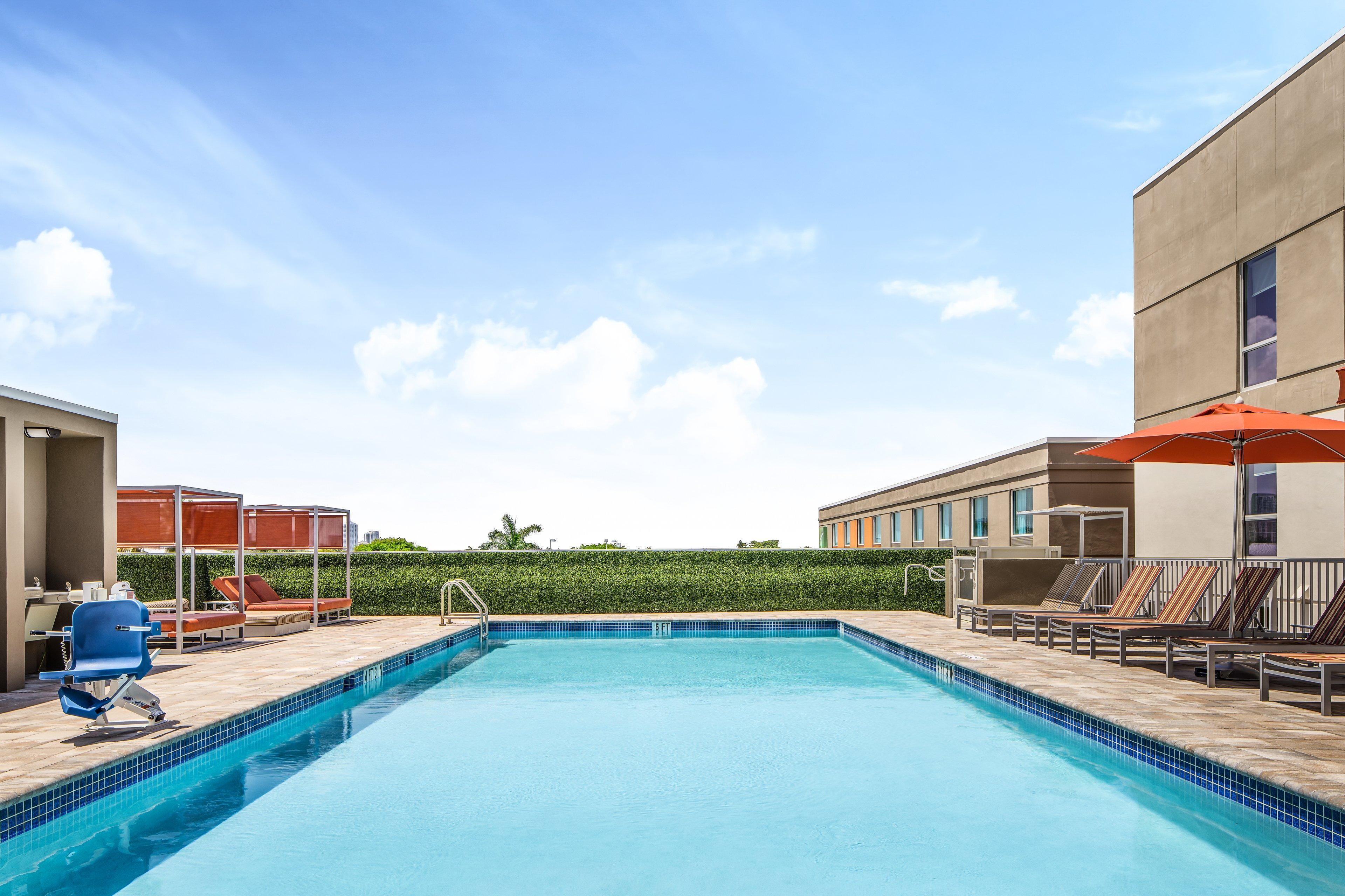Holiday Inn Express Ft Lauderdale Cruise-Airport By Ihg Форт-Лодердейл Экстерьер фото