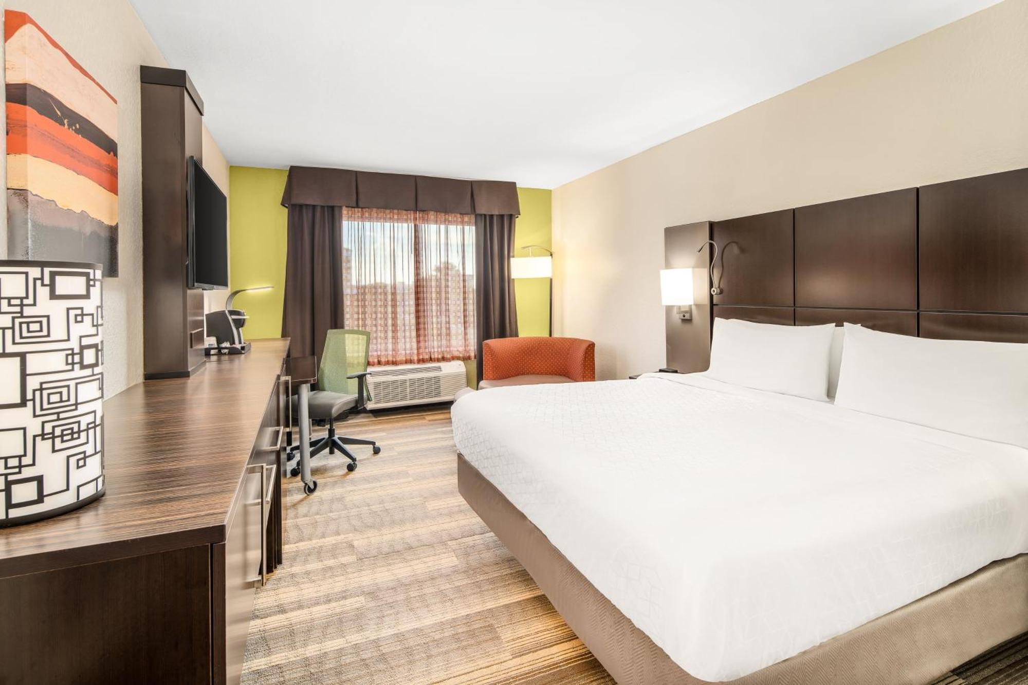 Holiday Inn Express Ft Lauderdale Cruise-Airport By Ihg Форт-Лодердейл Экстерьер фото