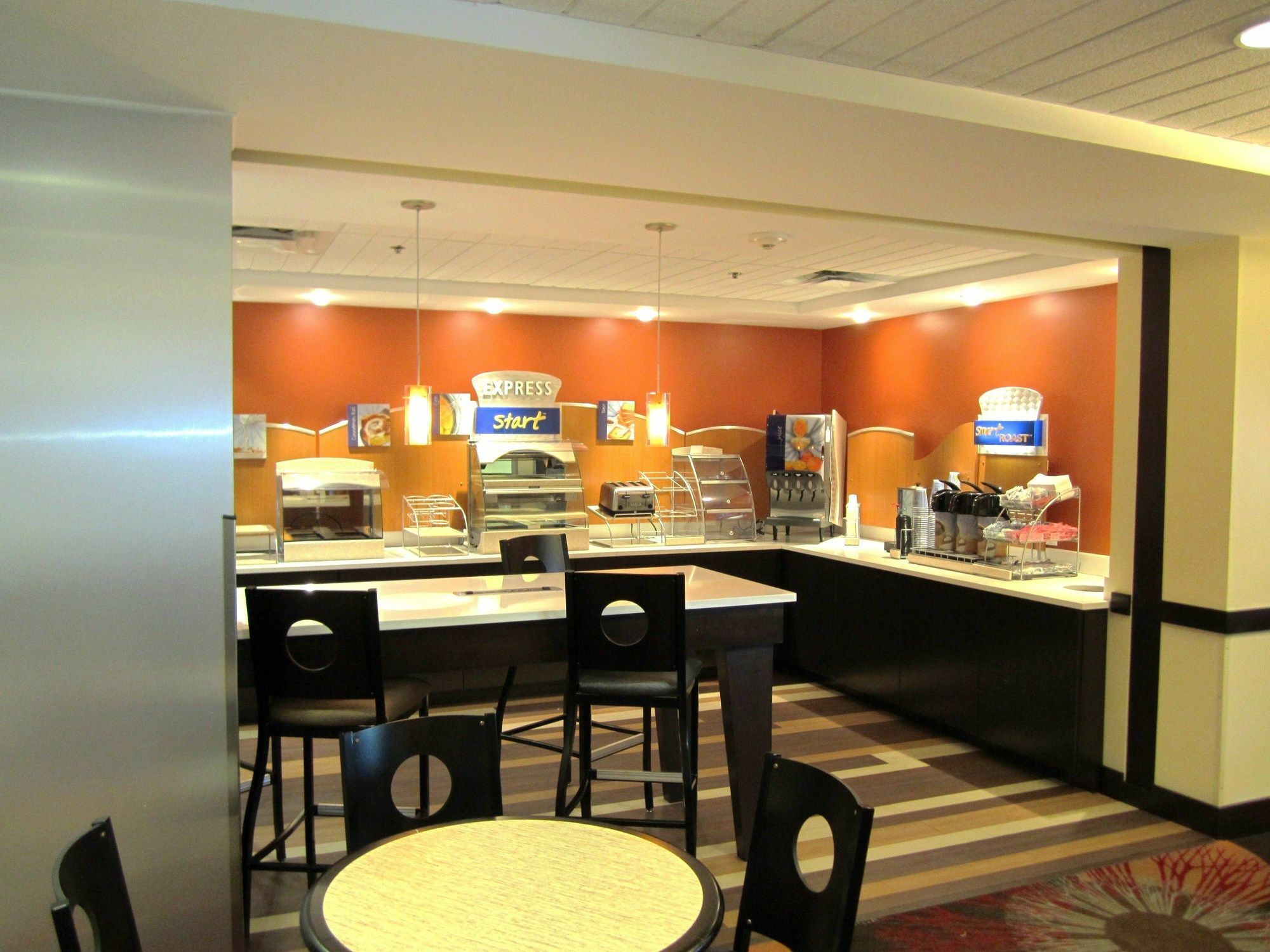 Holiday Inn Express Ft Lauderdale Cruise-Airport By Ihg Форт-Лодердейл Экстерьер фото
